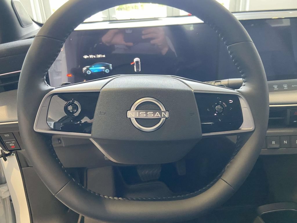 New 2026 Nissan Leaf Platinum+ FWD image 22