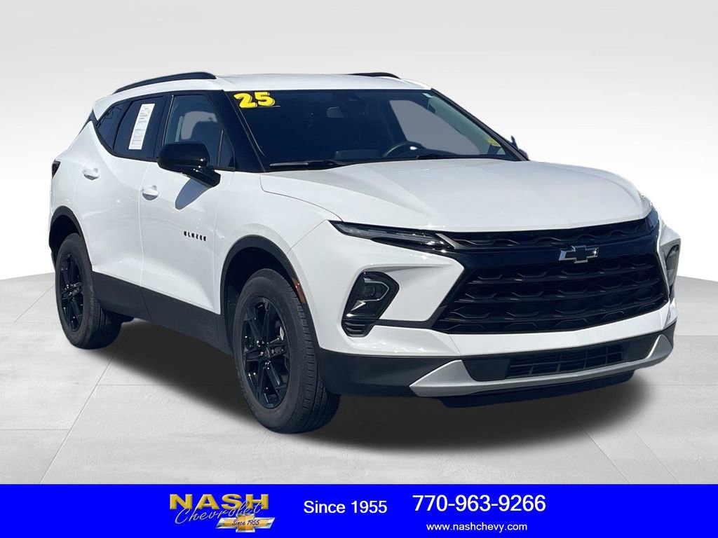 Used 2025 Chevrolet Blazer LT w/ Convenience Package image 1
