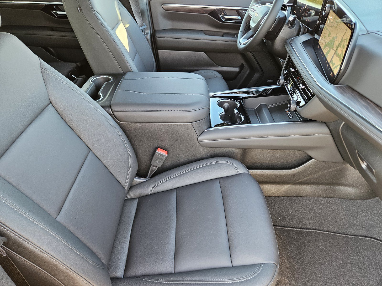 New 2027 Chevrolet Tahoe LT w/ Comfort Package RWD image 10