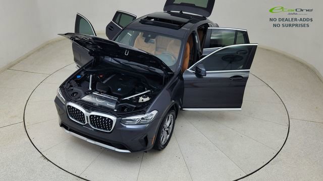 Used 2025 BMW X4 xDrive30i AWD/4WD image 87