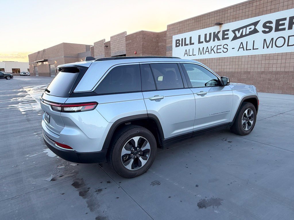 Used 2024 Jeep Grand Cherokee Limited 4xe AWD/4WD image 8