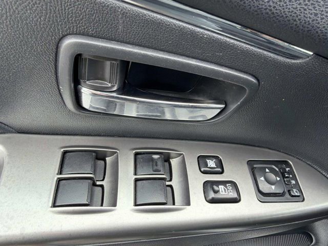 Used 2025 Mitsubishi Outlander Sport AWD image 8