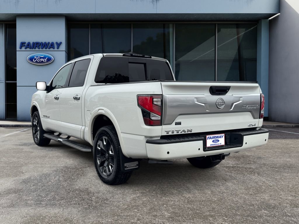 Used 2024 Nissan Titan Platinum Reserve w/ Moonroof Package image 4
