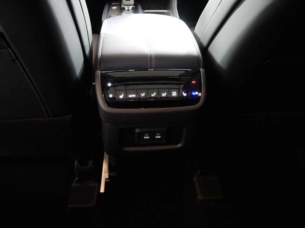 New 2026 INFINITI QX60 Sport image 15