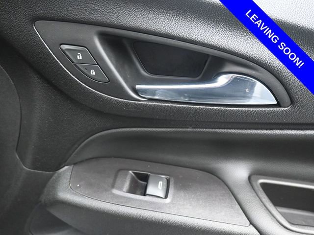 Used 2020 Chevrolet Equinox LT image 15
