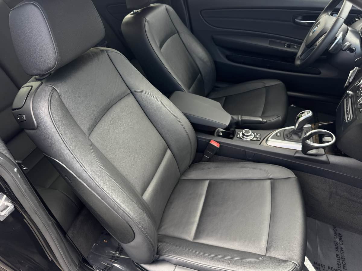 Used 2012 BMW 135i Coupe image 22