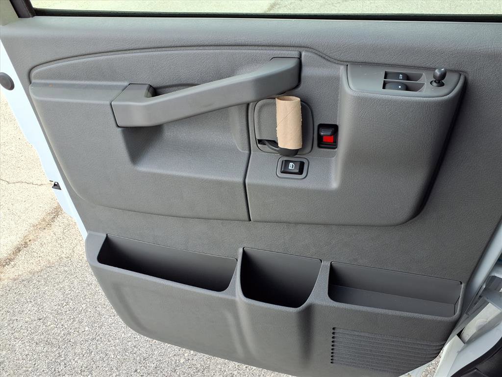 New 2025 GMC Savana 2500 w/ Driver Convenience Package RWD image 12