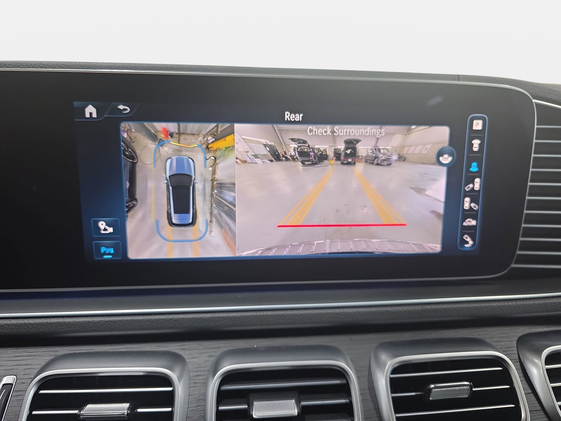 Used 2024 Mercedes-Benz GLE 450e 4MATIC image 23