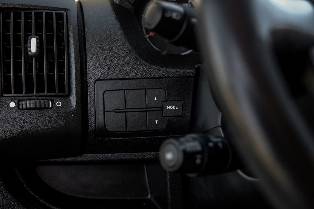 Used 2017 RAM ProMaster 1500 image 23