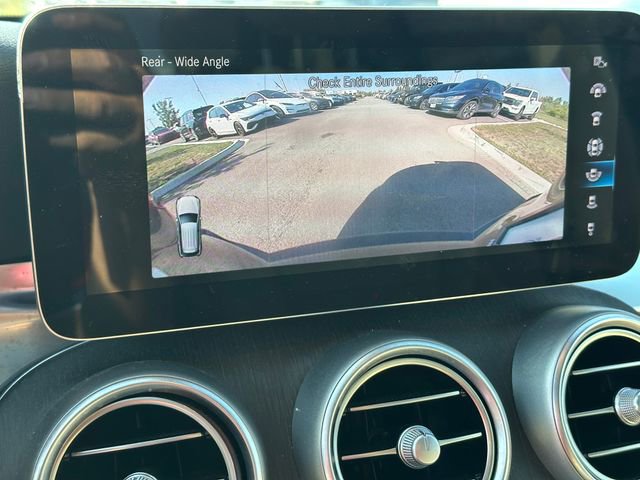 Used 2021 Mercedes-Benz GLC 300 4MATIC w/ Driver Assistance Package image 32