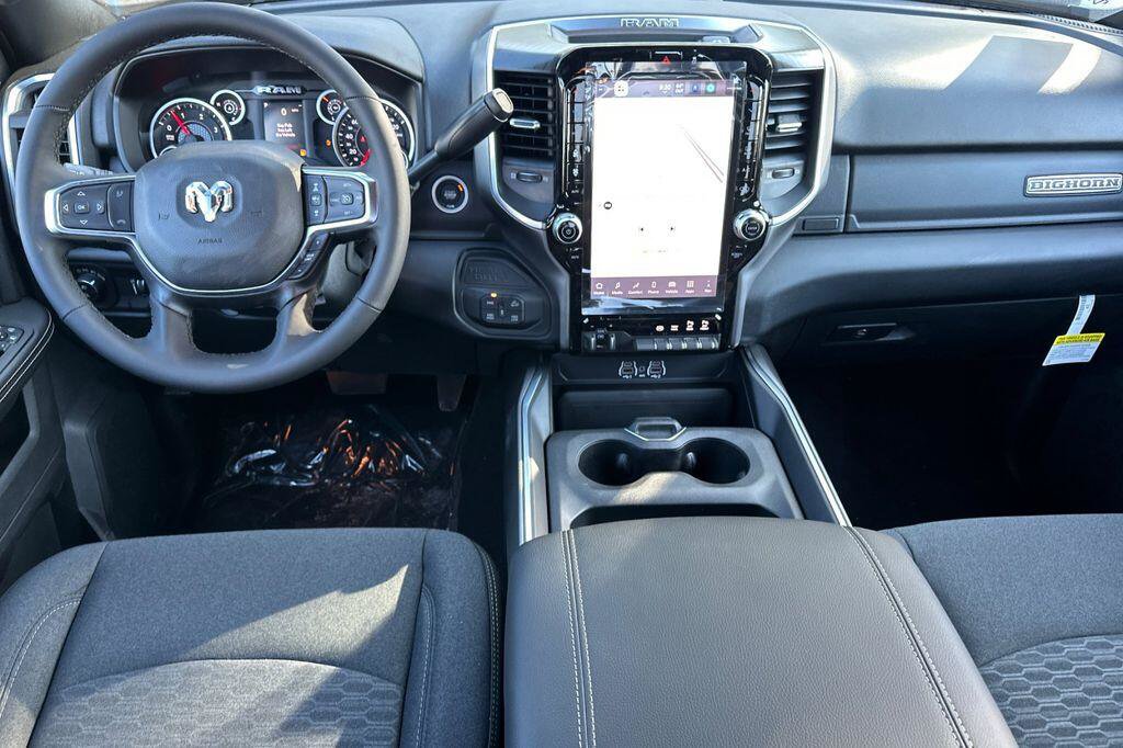 New 2026 RAM 2500 Big Horn AWD/4WD image 12