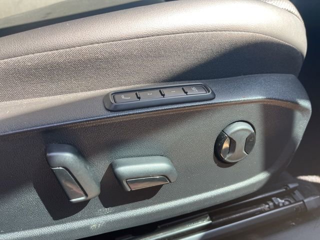 Used 2021 Volkswagen ID.4 1st Edition image 16