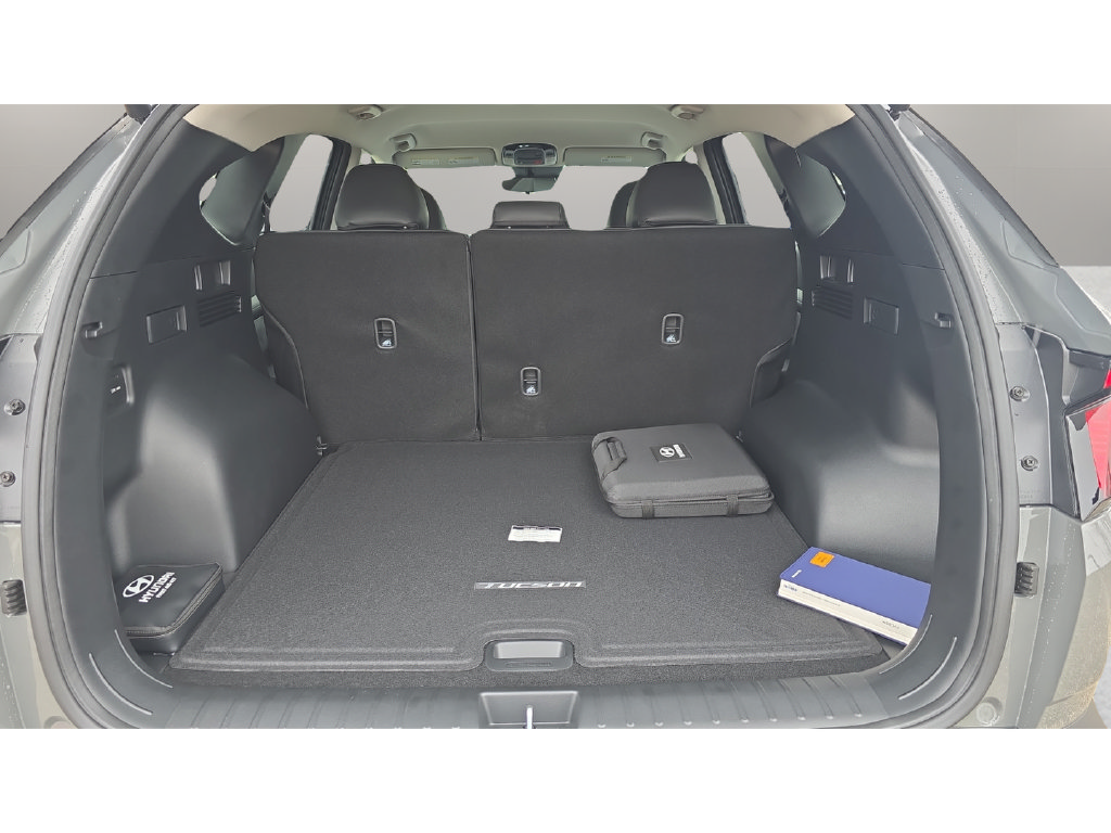 New 2026 Hyundai Tucson SEL Plus AWD/4WD image 9