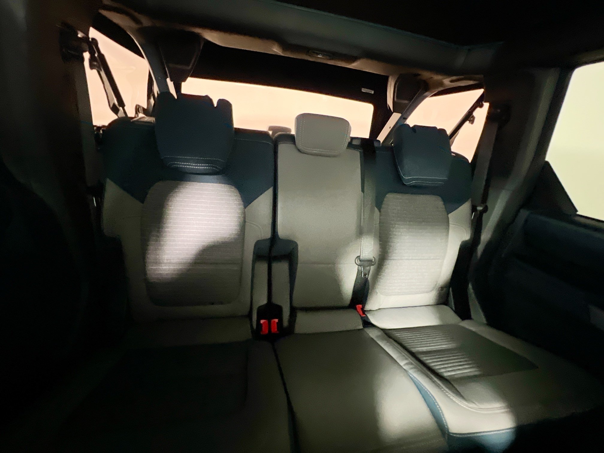 Used 2021 Ford Bronco Outer Banks AWD/4WD image 32