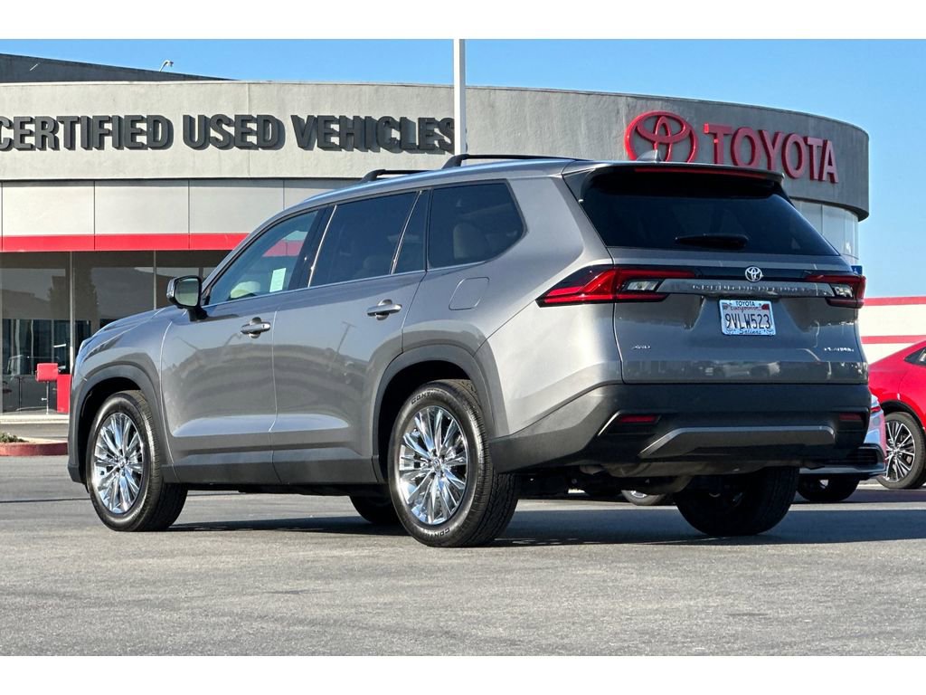 Certified 2025 Toyota Grand Highlander AWD image 6
