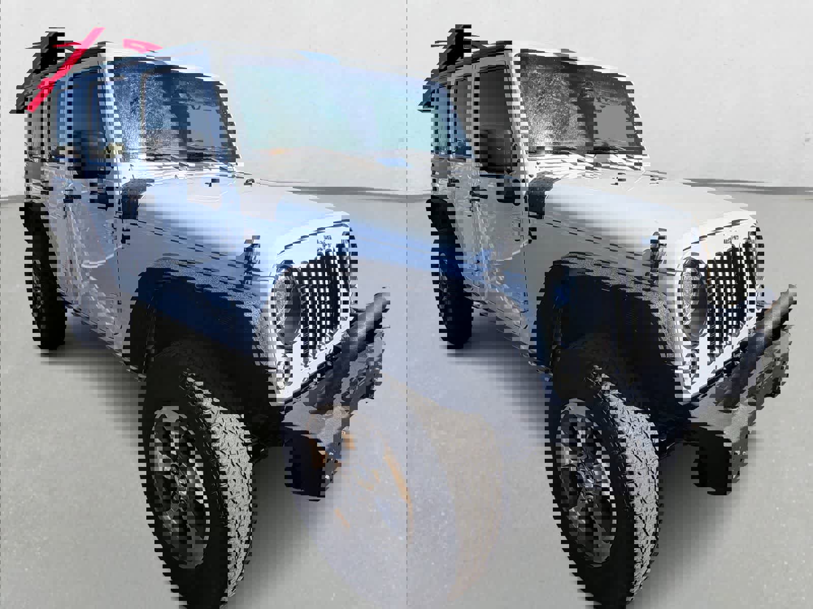 Used 2017 Jeep Wrangler Unlimited Sahara w/ Connectivity Group image 5