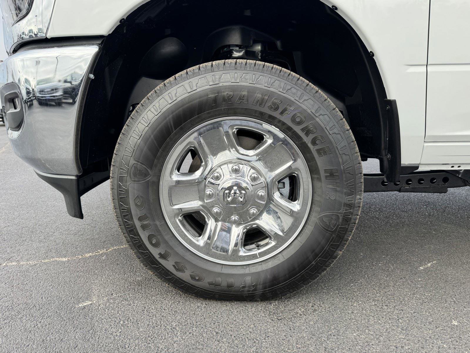 New 2026 RAM 2500 Tradesman w/ Chrome Appearance Group image 40