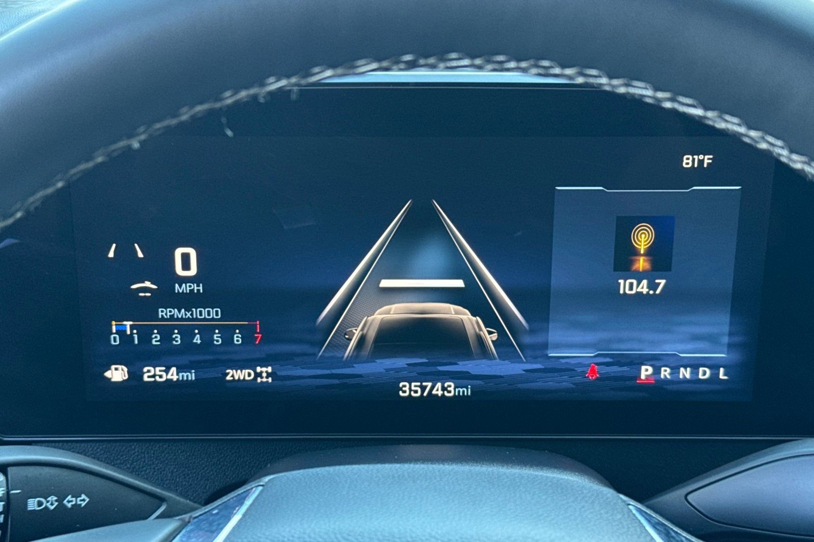 Used 2025 Chevrolet Traverse Z71 image 38