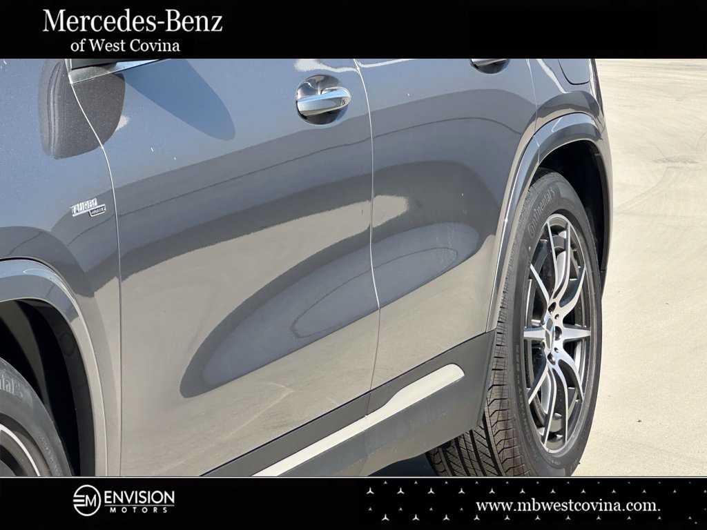New 2025 Mercedes-Benz GLA 35 AMG 4MATIC image 8