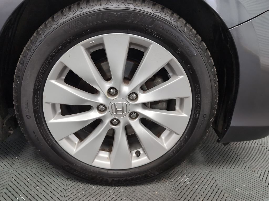 Used 2015 Honda Accord EX-L image 38