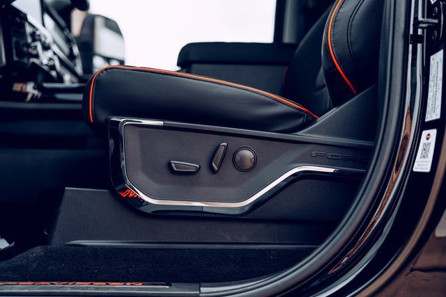 New 2026 Ford F250 Lariat w/ Black Appearance Package image 28