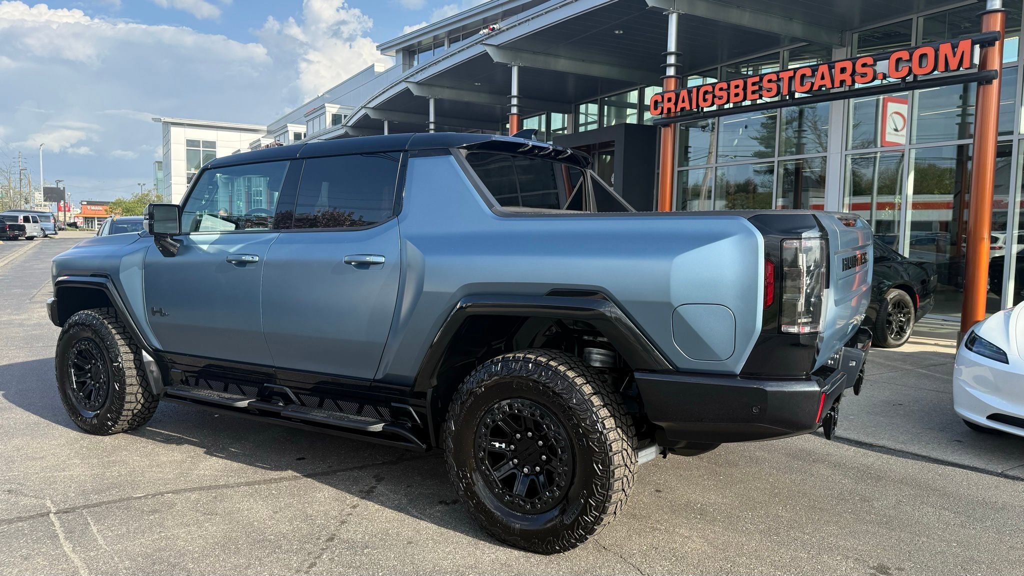 Used 2024 GMC Hummer EV 3X w/ Omega Edition AWD/4WD image 8
