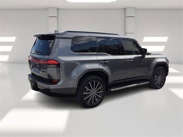 Used 2024 Lexus GX 550 image 5