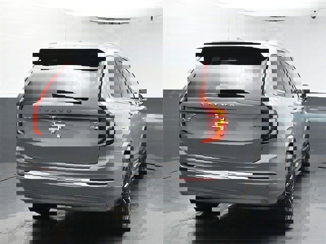 New 2025 Volvo XC90 T8 Ultra w/ Protection Package Premier image 7