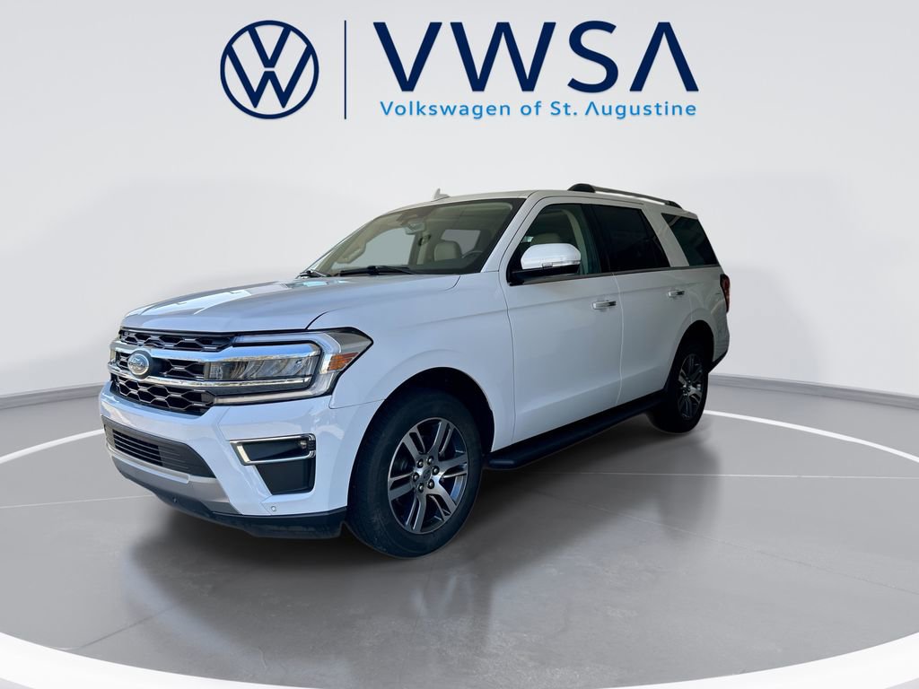 Used 2024 Ford Expedition Limited image 3