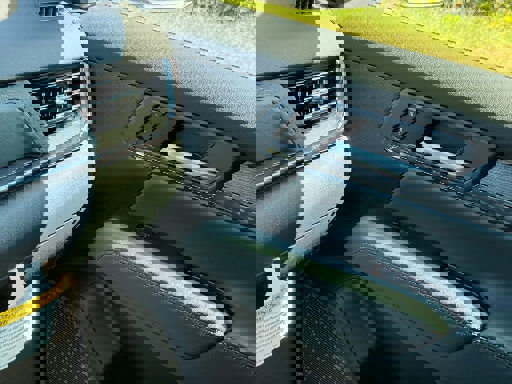 New 2026 GMC Terrain AT4 w/ Technology Package II image 34