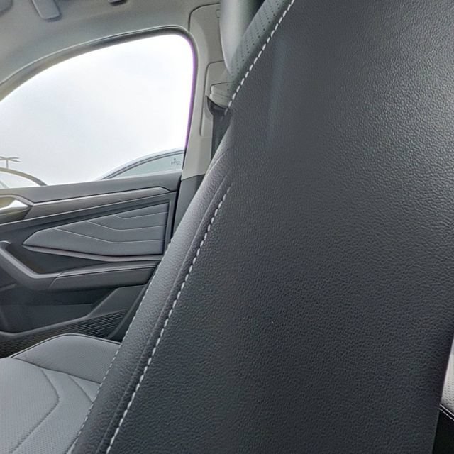 New 2026 Volkswagen Jetta SEL FWD image 27