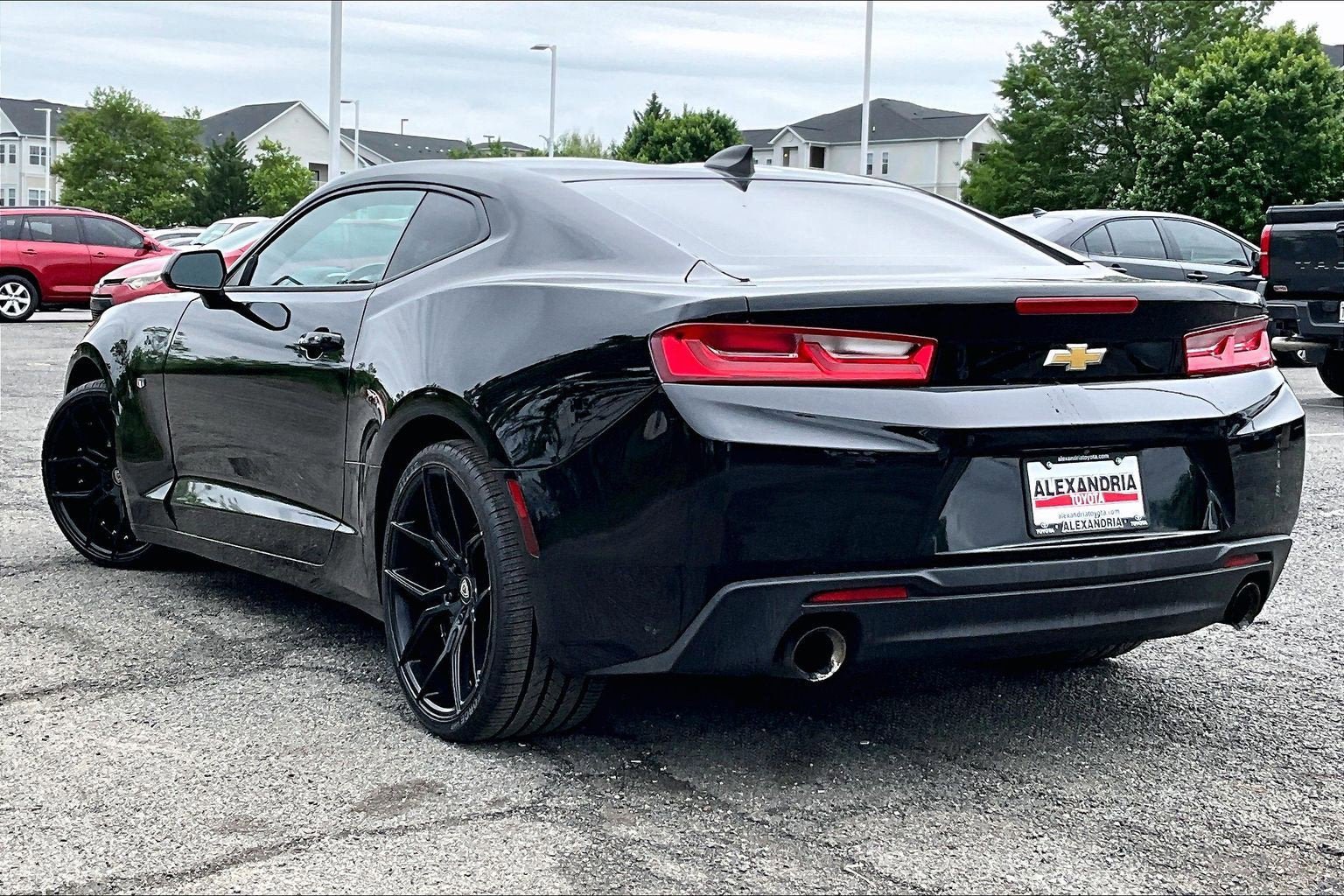 Used 2018 Chevrolet Camaro LT RWD image 10
