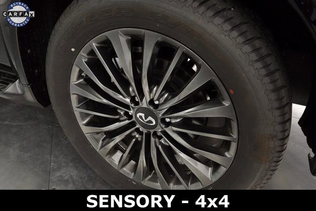 Used 2024 INFINITI QX80 Premium Select image 9
