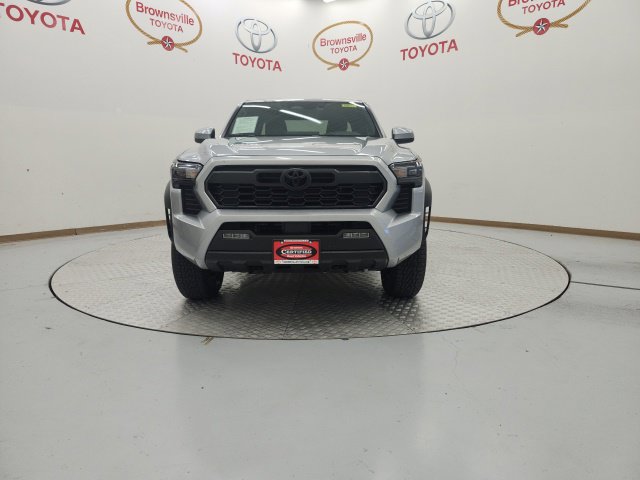 Certified 2025 Toyota Tacoma TRD Off-Road AWD/4WD image 4