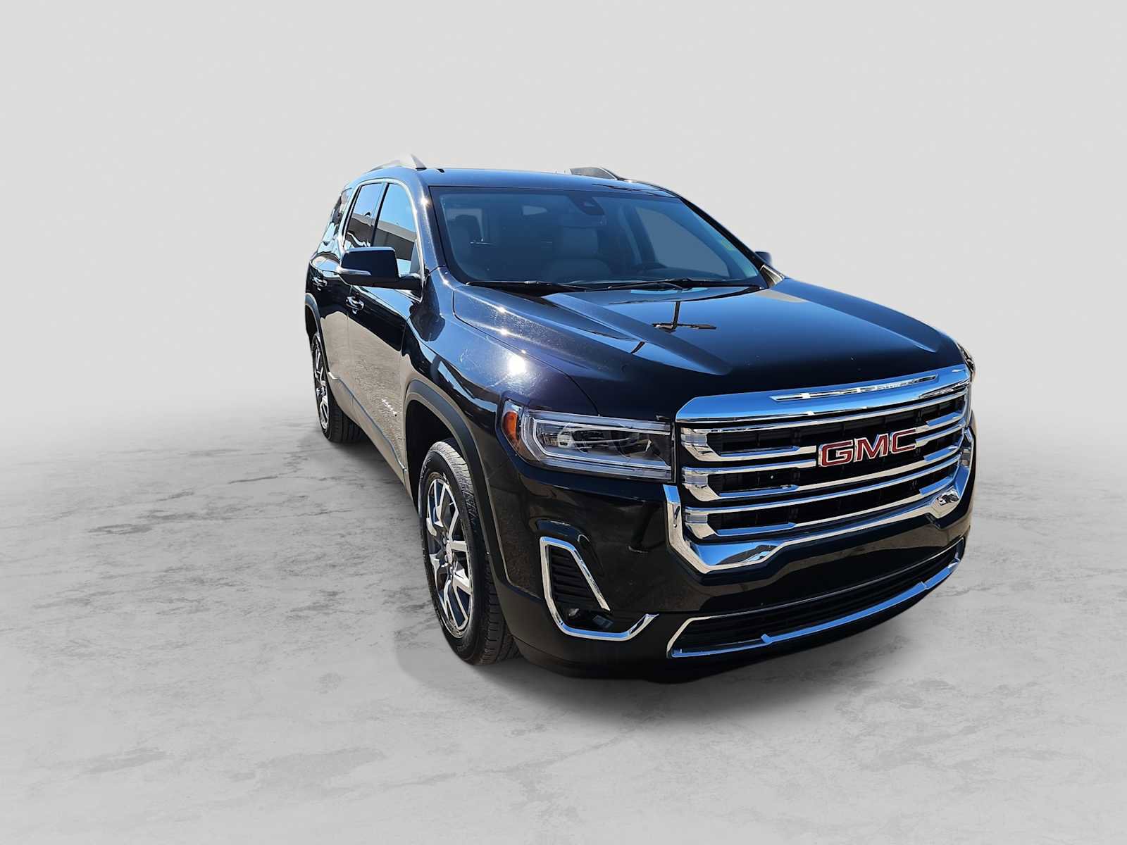 Used 2023 GMC Acadia SLT image 2