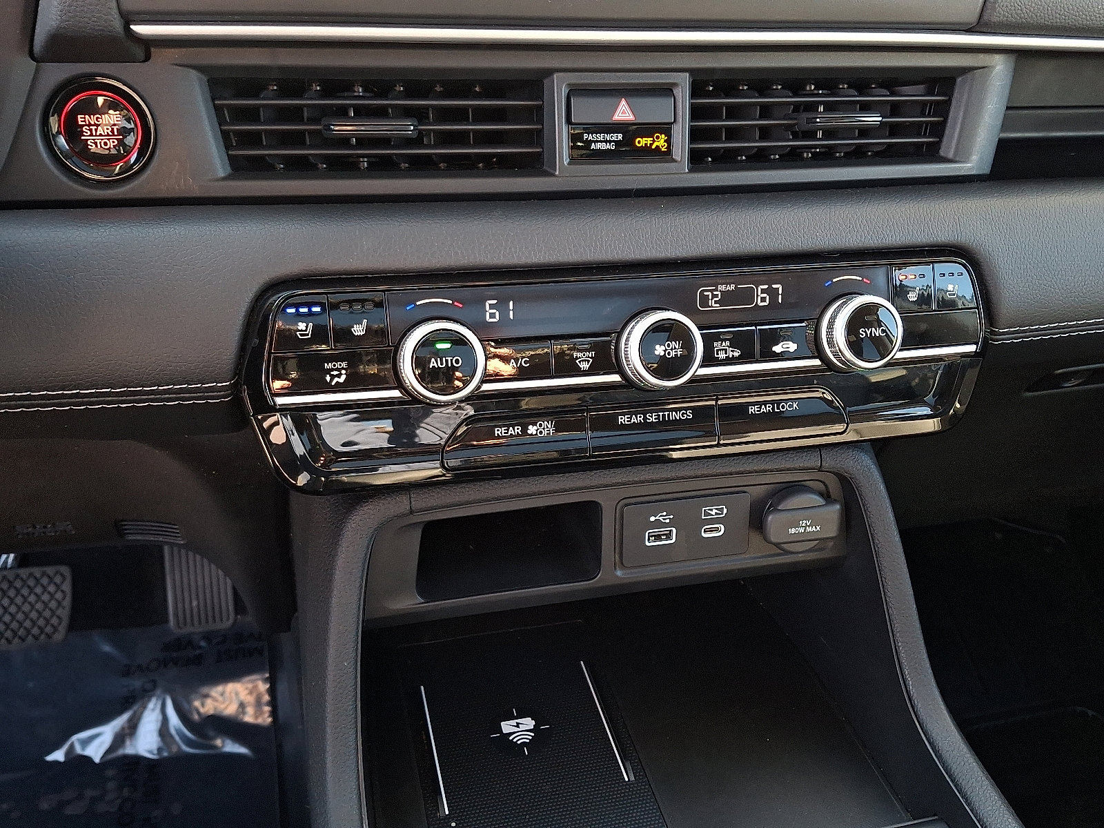 Used 2024 Honda Pilot Elite image 16