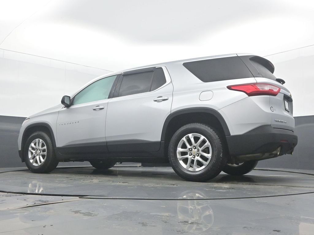 Used 2018 Chevrolet Traverse LS image 50