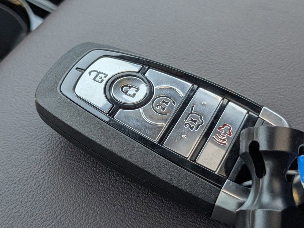 New 2026 Ford Explorer Platinum AWD/4WD image 32