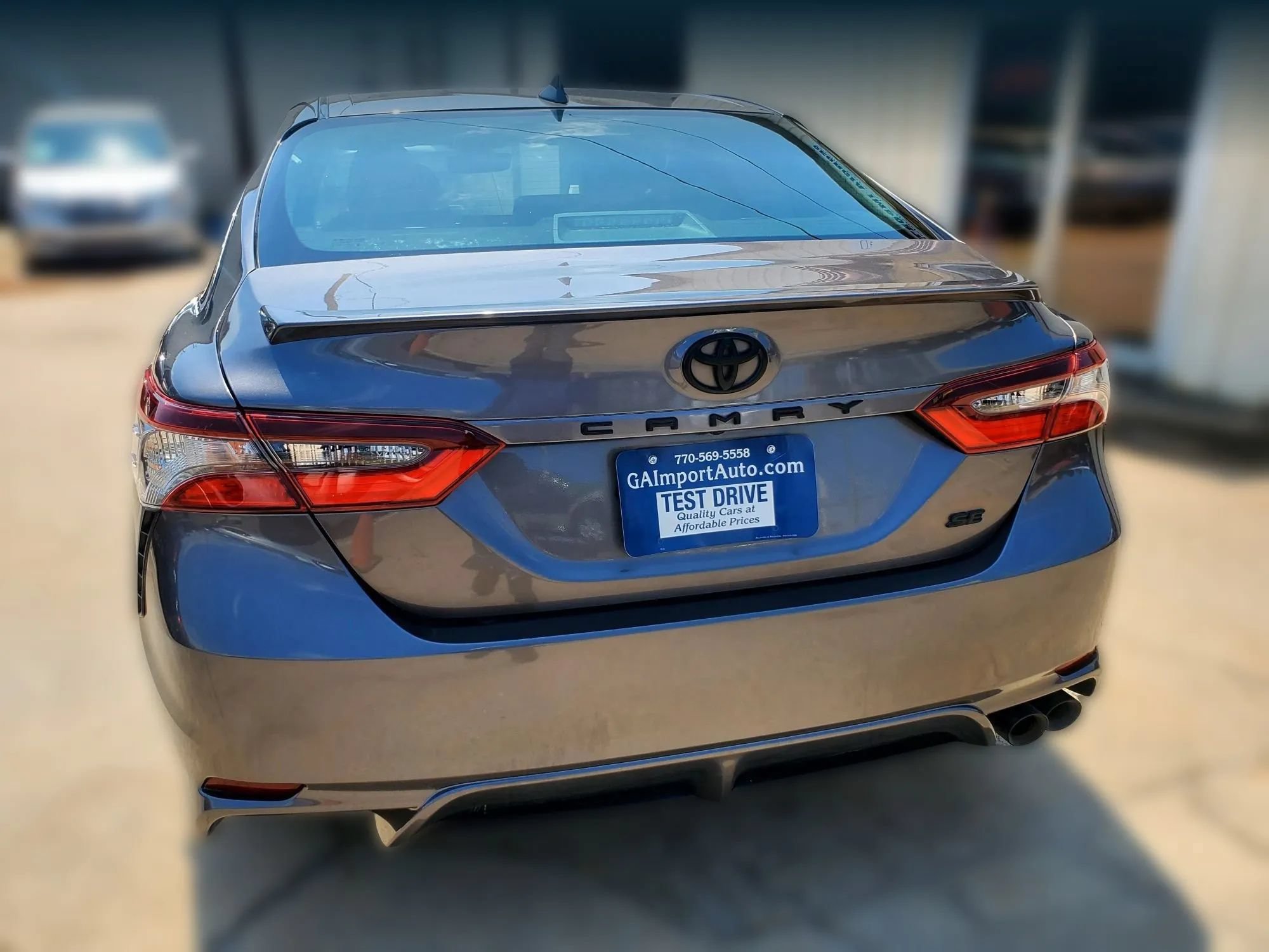 Used 2022 Toyota Camry SE FWD image 10