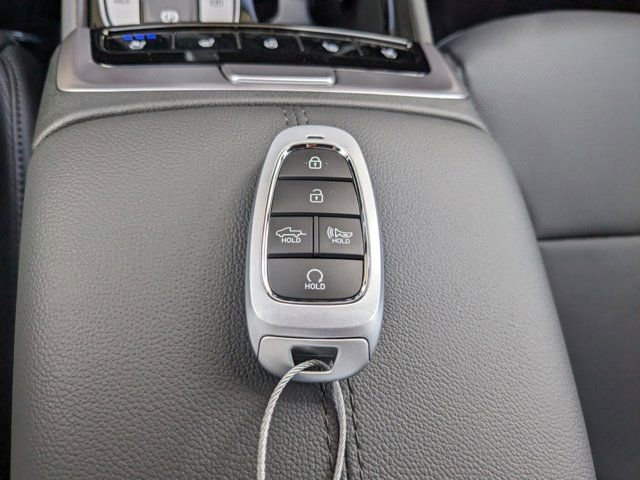 Used 2024 Hyundai Santa Cruz Limited image 30