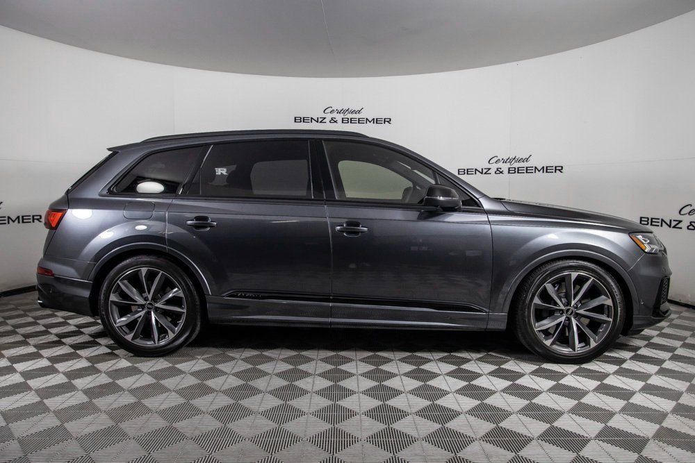 Used 2024 Audi SQ7 Prestige image 16