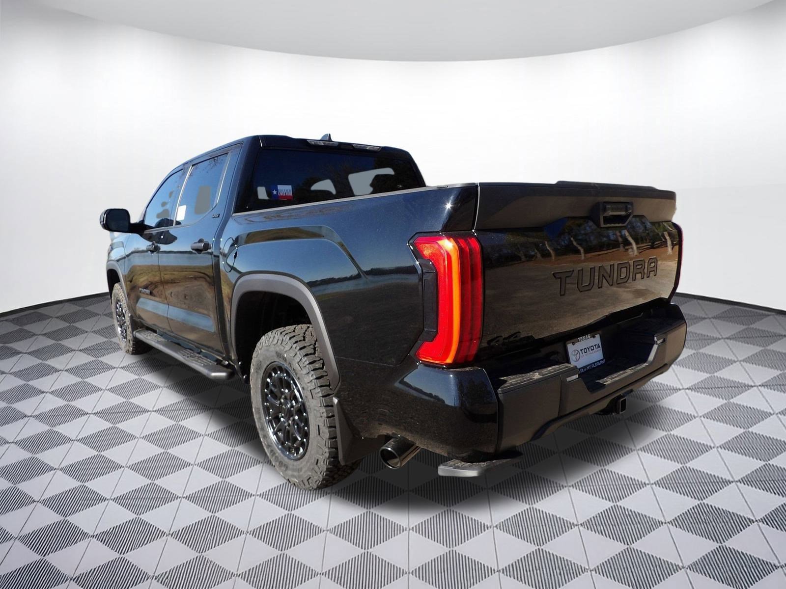 New 2025 Toyota Tundra SR5 image 3