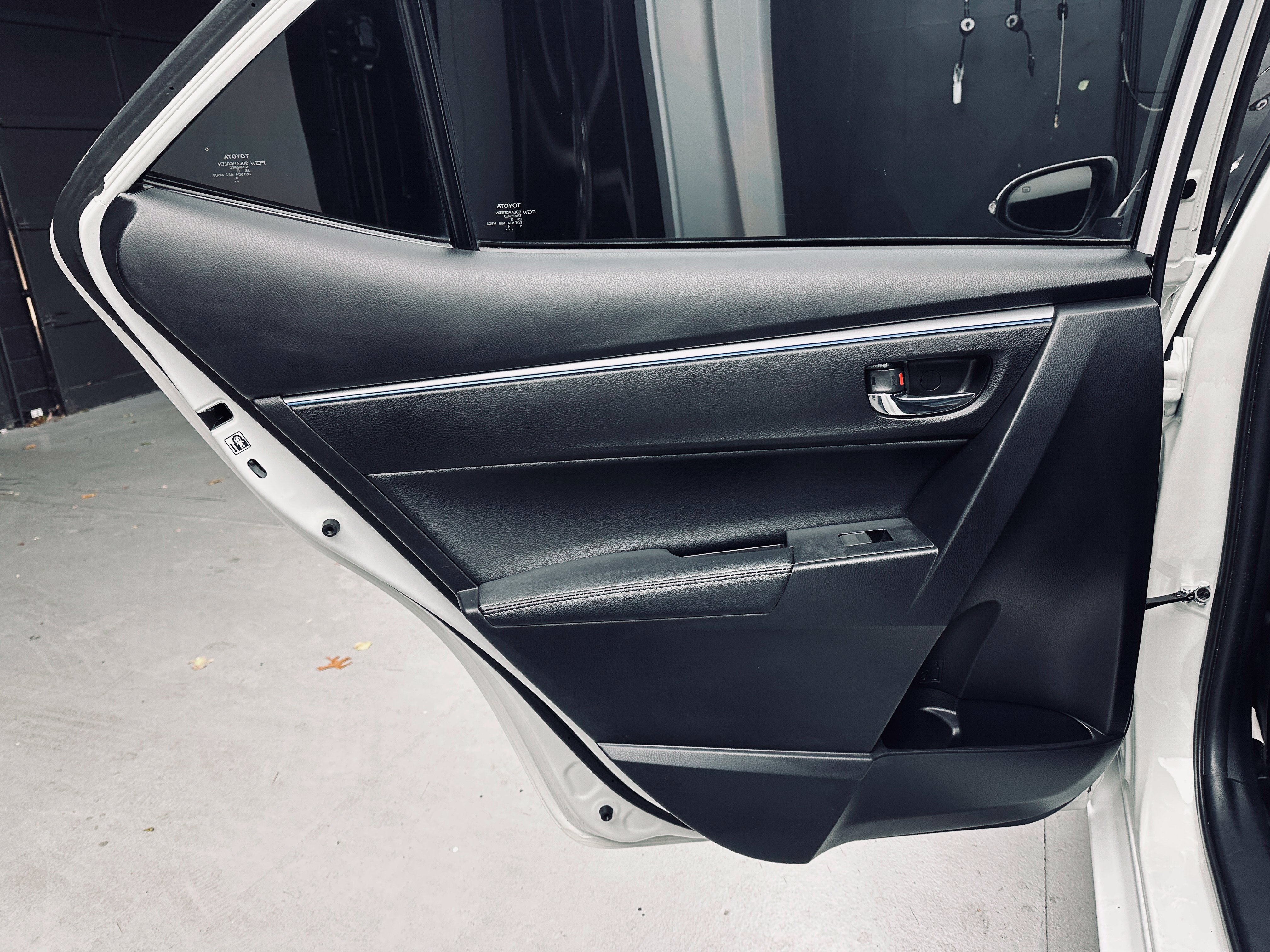 Used 2015 Toyota Corolla S FWD image 24