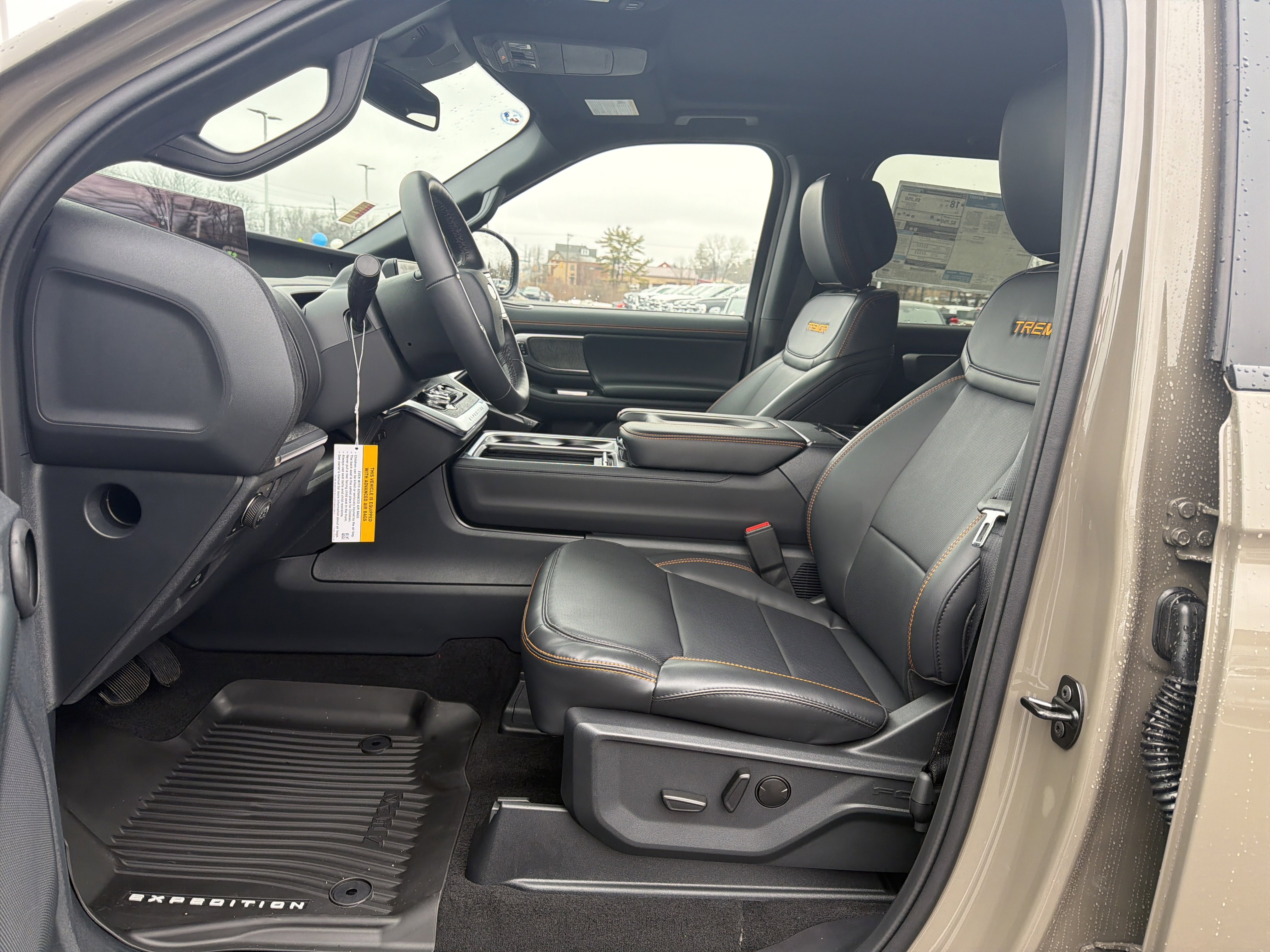 New 2026 Ford Expedition Tremor image 9