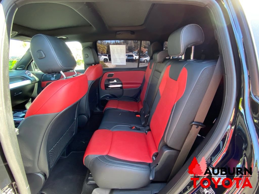 Used 2021 Mercedes-Benz GLB 250 4MATIC image 28