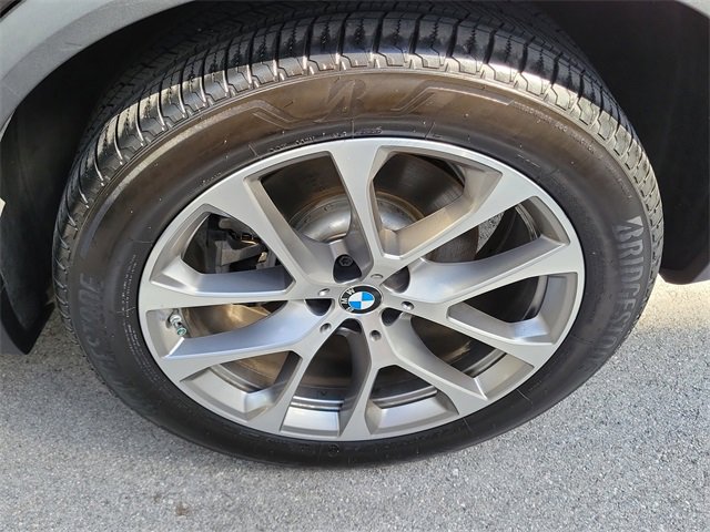 Used 2020 BMW X5 sDrive40i w/ Premium Package image 9