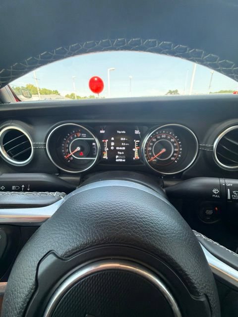 Used 2020 Jeep Gladiator Overland AWD/4WD image 39