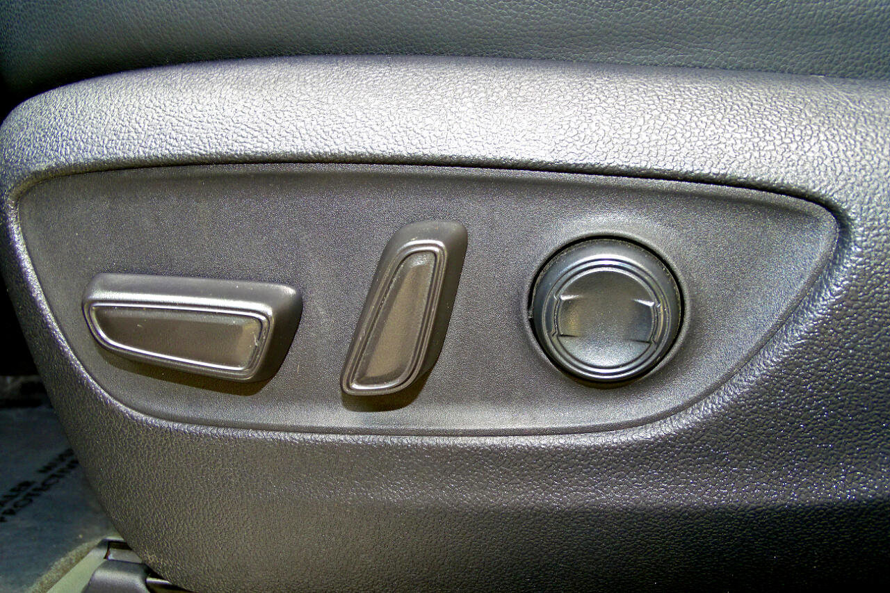 Used 2022 Toyota Highlander Platinum image 12