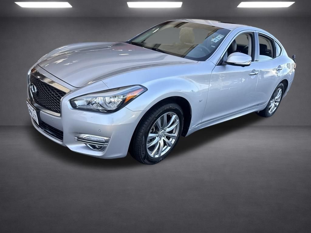 Used 2019 INFINITI Q70 Luxe AWD/4WD image 19