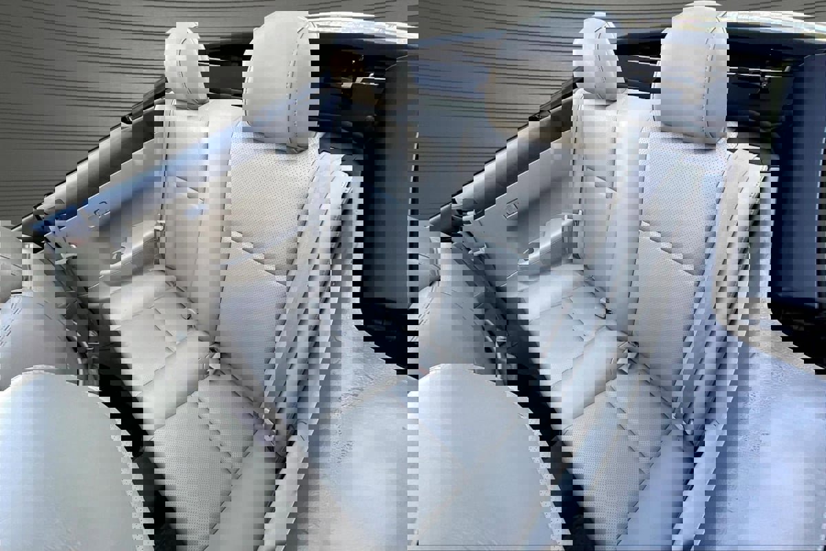 Used 2005 Toyota Solara SLE FWD image 21